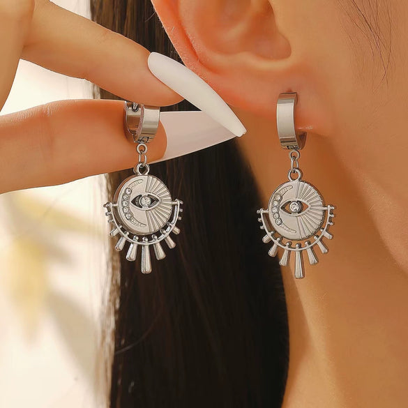 Women's Geometric Heart Oval Pendant Earrings Electroplated Jewelry Fashion Simple Versatile