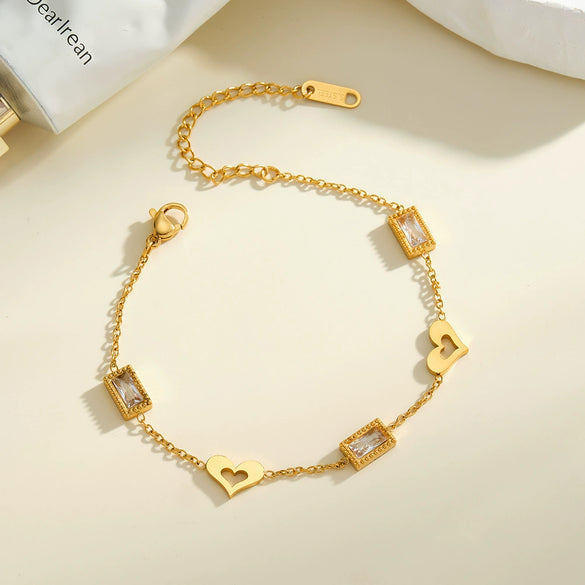 Women's Geometric Heart Stainless Steel Bracelet With Vacuum Gold Plated Finish And Zircon Accent