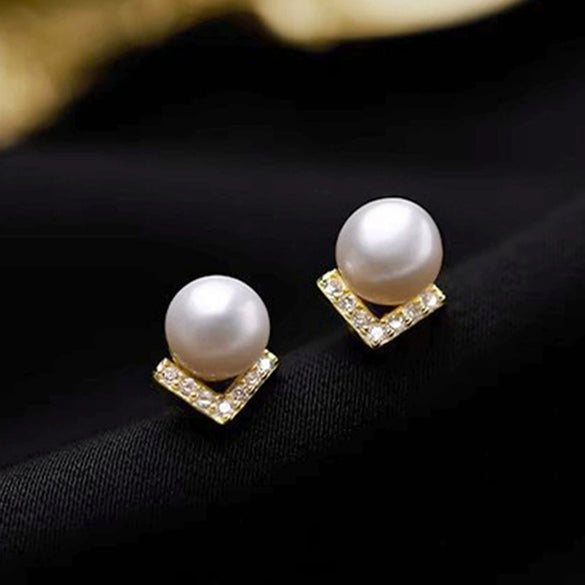Women's Geometric Imitation Pearl Earrings Copper Jewelry Simple Style