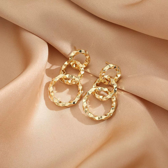Women's Geometric Leaf Long Drop Earrings Retro Gold Plated Metal Design With Stainless Steel Posts Chic Statement Jewelry Wholesale
