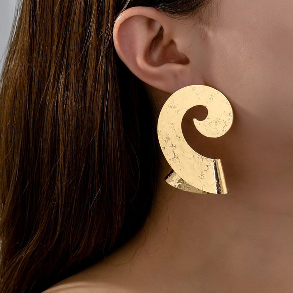 Women's Geometric Metal Earrings With Exaggerated Retro Fashion Design Wholesale