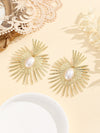 Women's Geometric Metal Pearl Earrings With Electroplated Finish Exaggerated Retro Fashion Statement Jewelry