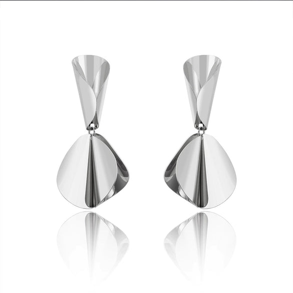 Women's Geometric Metal Sequin Earrings Minimalist Irregular Statement Jewelry With Versatile Modern Design