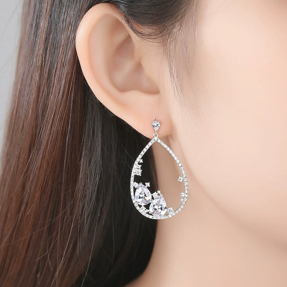Women's Geometric Oval Drop Earrings With Microinlaid Zircon Electroplated Copper Long Dangle Jewelry