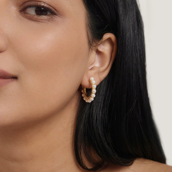Women's Geometric Pearl Cshaped Stud Earrings In Stainless Steel With Titanium Steel Posts And Vacuum Pvd Gold Plating
