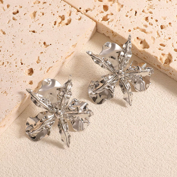 Women's Geometric Pleated Flower Earrings Electroplated Iron Floral Jewelry With Stainless Steel Posts Elegant Fashion Ear Accessories