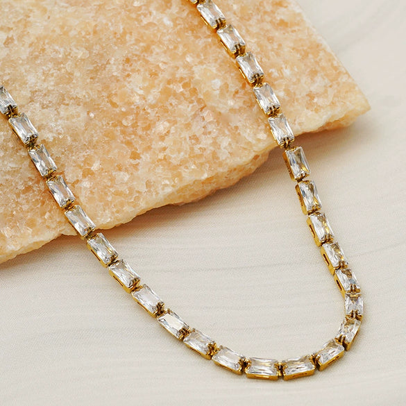 Women's Geometric Rectangular Zircon Pendant Necklace In Stainless Steel With Electroplated Claw Chain Casual Jewelry