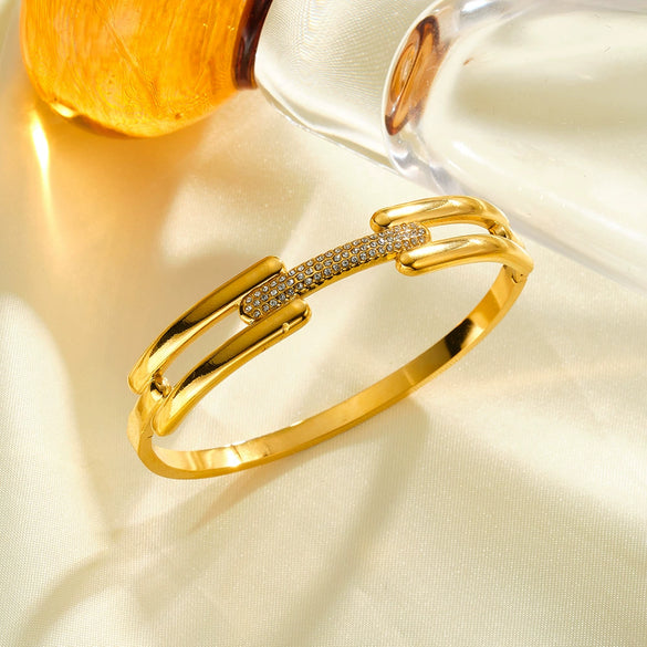 Women's Geometric Rhinestone Stainless Steel Bracelet With 18K Vacuum Plating Simple Fashion Jewelry