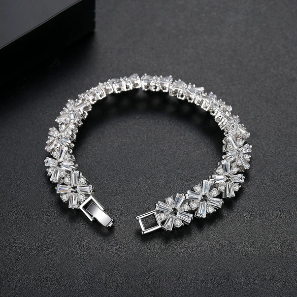 Women's Geometric Riceshaped Zircon Bracelet With Platinumplated Copper Setting And Transparent Rainbow Finish