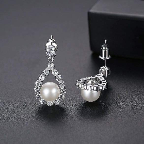 Women's Geometric Shell Pearl And Zircon Earrings With Electroplated Copper Design Fashion Jewelry Accessories