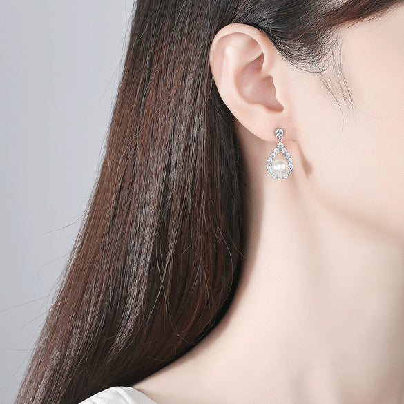 Women's Geometric Shell Pearl And Zircon Earrings With Electroplated Copper Design Fashion Jewelry Accessories