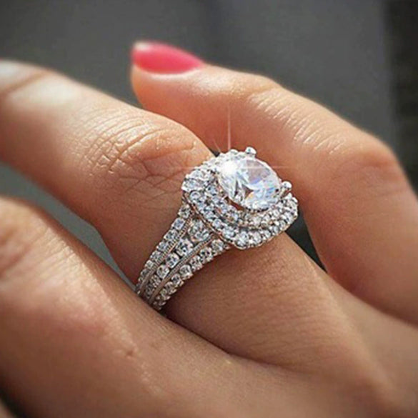 Women's Geometric Square Zircon And Topaz Inlaid Metal Ring With Electroplated Finish Natural Style Hand Jewelry