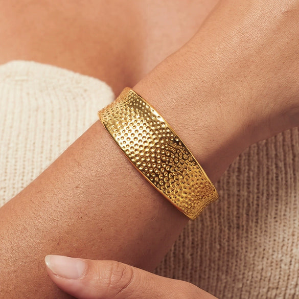Women's Geometric Stainless Steel Bracelet With Gold Vacuum Plating Minimalist Fashion Jewelry Accessory