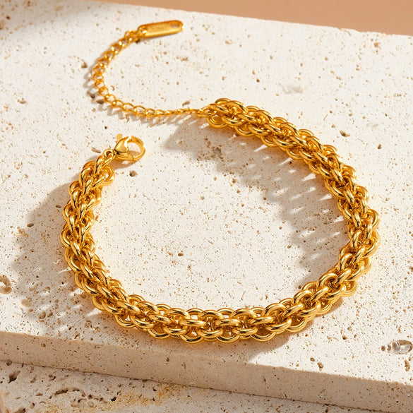 Women's Geometric Stainless Steel Bracelet With 18K Gold Vacuum Plating Simple Stylish Fashion Jewelry