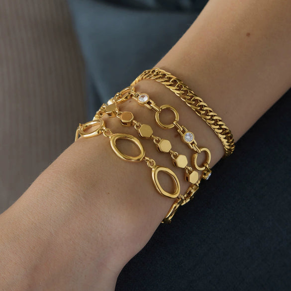 Women's Geometric Stainless Steel Bracelet With Smooth Plated Finish Colorfast Hypoallergenic Fashion Jewelry