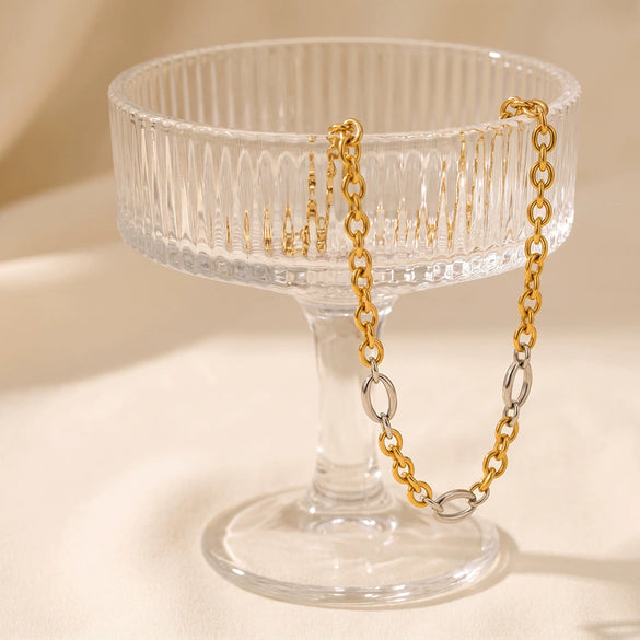 Women's Geometric Stainless Steel Necklace With Gold Vacuum Plating Simple Fashion Jewelry Accessory