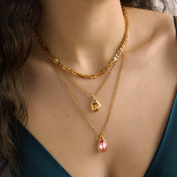 Women's Geometric Stainless Steel Necklace With Pvd Gold Plating And Lobster Clasp