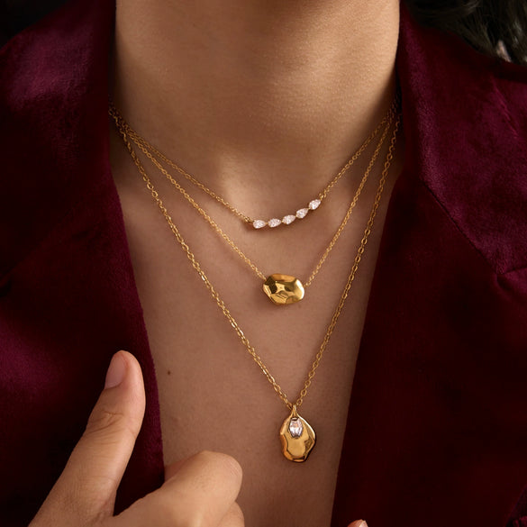 Women's Geometric Stainless Steel Pendant Necklace With Vacuum Gold Plating And Lobster Clasp