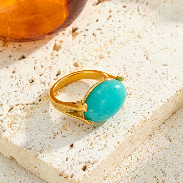 Women’s Geometric Stainless Steel Ring With Natural Stone Inlay And 18K Vacuum Plated Electroplated Finish