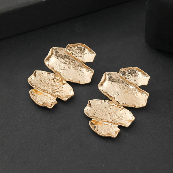 Women's Geometric Statement Stud Earrings With Exaggerated Creative Design Electroplated Alloy And Stainless Steel Posts