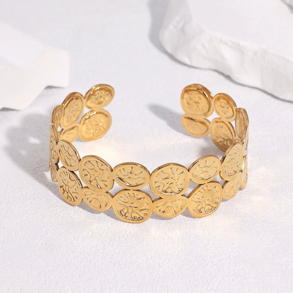 Women's Geometric Textured Open Bracelet In Electroplated Stainless Steel With Simple Retro High End Design