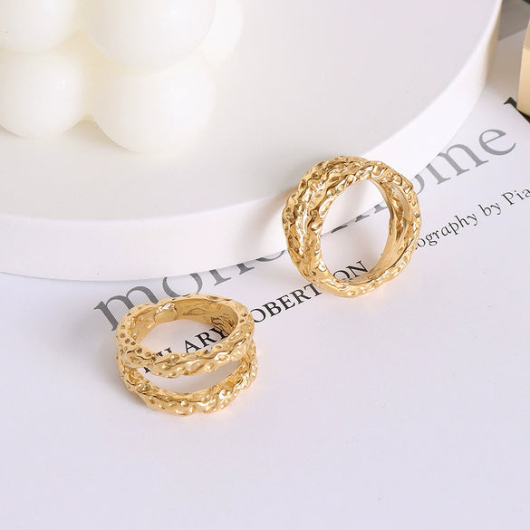Women's Geometric Titanium Steel Ring With Electroplated Gold Finish Fashion Statement Tail Ring