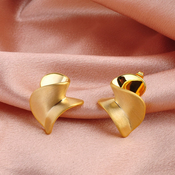 Women's Geometric Twisted Copper Stud Earrings Electroplated Brushed Metal Irregular Minimalist Statement Jewelry