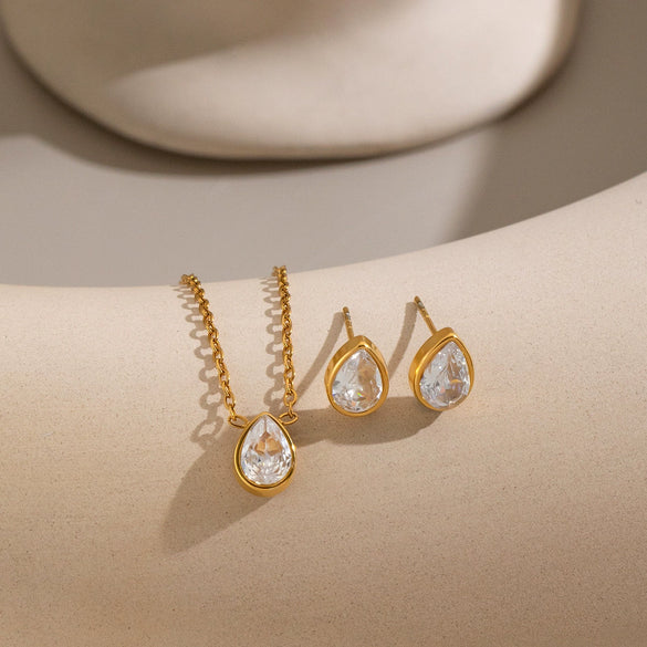 Women's Geometric Water Drop Cubic Zirconia Necklace And Earrings Set In Goldplated Stainless Steel
