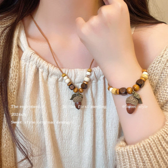 Women's Geometric Wood Handmade Dried Fruit Pendant Clavicle Chain Necklace Accessories