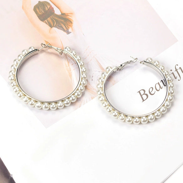 Women's Geometric Woven Pearl Rice Bead Earrings In Gold And Silver Tone Electroplated Metal Retro Fashion Statement Earrings