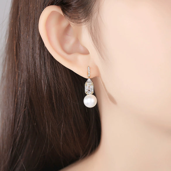 Women's Geometric Zircon And Imitation Pearl Earrings Electroplated Copper Minimalist Fashion Jewelry