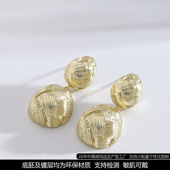 Women's Gold Plated Metal Teardrop Geometric Braided Drop Earrings Minimalist Fashion Jewelry
