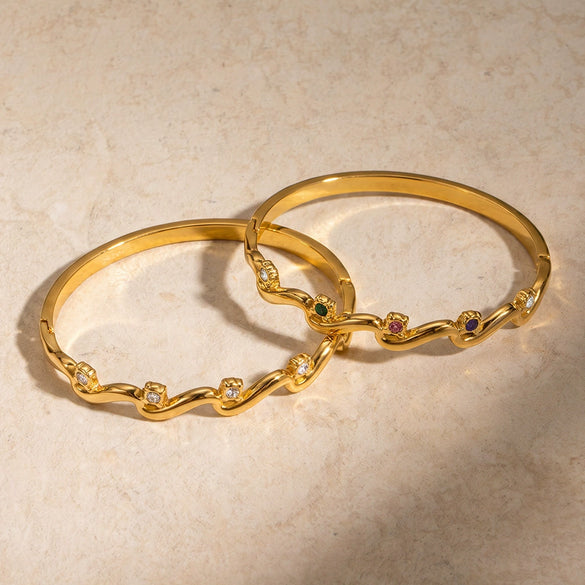 Women's Gold Plated Stainless Steel Bracelet With Zircon Inlay Simple Fashion Jewelry Design