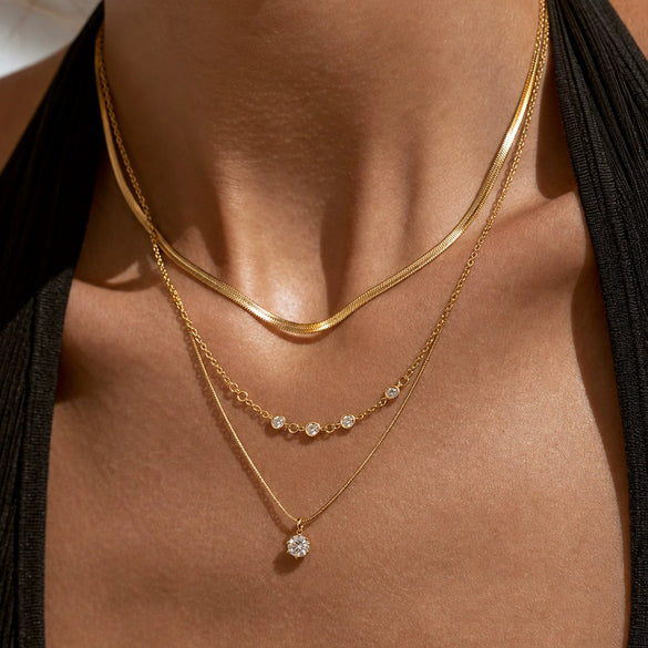 Women's Gold Plated Stainless Steel Layered Snake Chain Necklace With Geometric Teardrop Zircon Pendant