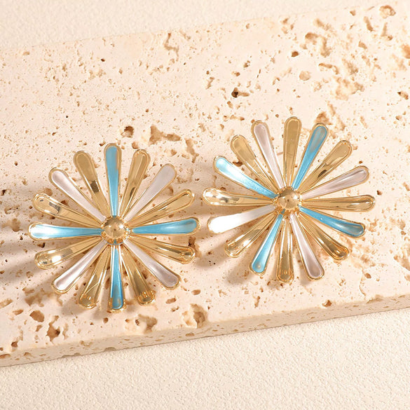 Women's Gold Tone Electroplated Geometric Flower Stud Earrings With Stainless Steel Ear Posts Fashion Jewelry