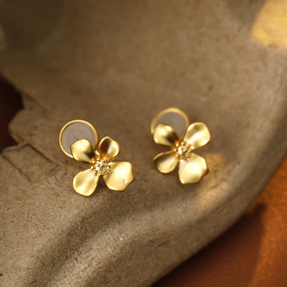 Women's Golden Flower Geometric Drop Shape Copper Electroplated Silicone Clip Earrings