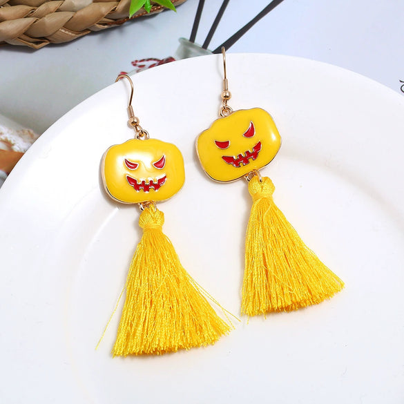 Women’s Halloween Skull Spider And Pumpkin Alloy Drop Earrings With Electroplated Finish Playful Spooky Cartoon Festival Jewelry