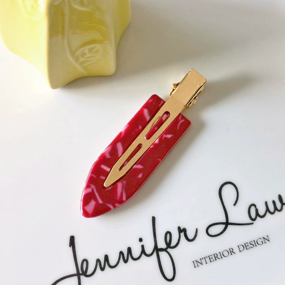 Women's Handmade Acetate Hair Side Clip With Frosted Finish Seamless Bangs Edge Barrette And Simple Letter Design