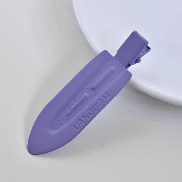 Women's Handmade Acetate Hair Side Clip With Frosted Finish Seamless Bangs Edge Barrette And Simple Letter Design