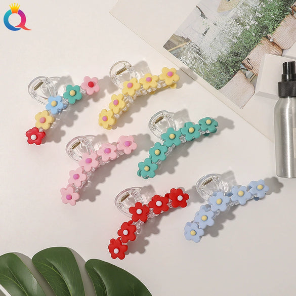 Women's Handmade Acrylic Flower Hair Claw Clip Elegant Sweet Shark Clip Hair Accessory