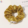 Women's Handmade Cloth Scrunchie Hair Tie With Zipper Detail And Small Dot Stripe Pattern Simple Natural Hair Accessory Wholesale