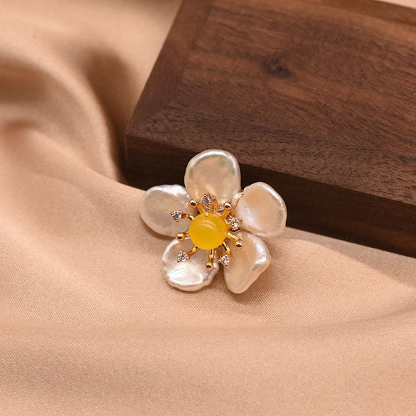 Women's Handmade Freshwater Pearl And Gold Plated Copper Flower Brooch