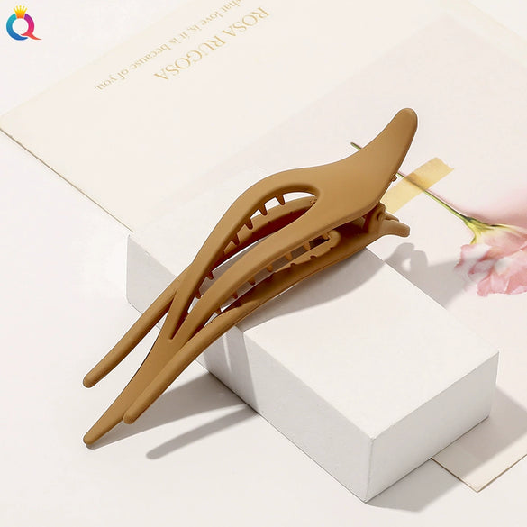 Women's Handmade Frosted Cross Duckbill Hair Clip Large Plastic Resin Hair Accessory With Simple Animalinspired Design