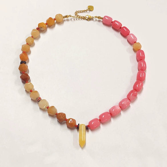 Women's Handmade Geometric Natural Stone Beaded Titanium Steel Necklace Maillard Style Regular Chain Mixed Gemstone Inlay
