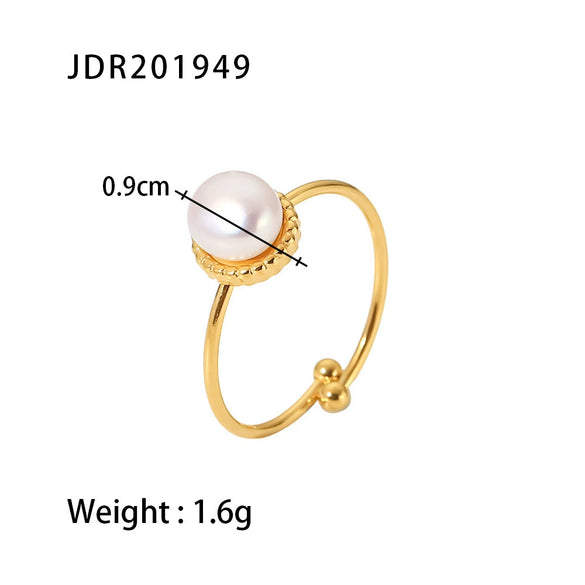 Women's Handmade Geometric Stainless Steel Light Luxury Ring With Freshwater Pearl
