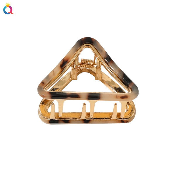 Women's Handmade Geometric Triangle Hollow Hair Clip In Acetate And Alloy Light Luxury Hair Accessory