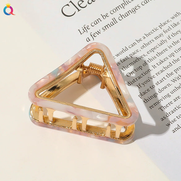 Women's Handmade Geometric Triangle Hollow Hair Clip In Acetate And Alloy Light Luxury Hair Accessory