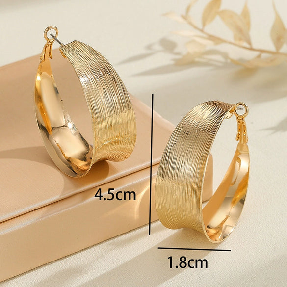Women's Handmade Iron Cshaped Geometric Hoop Earrings Large Statement Circle Design Minimalist Light Luxury Jewelry