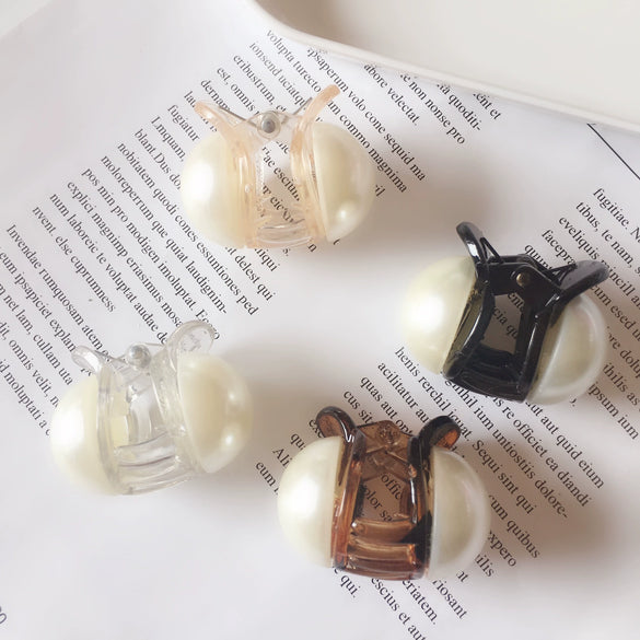 Women's Handmade Large Imitation Pearl Hair Claw Clip Elegant Statement Hair Accessory