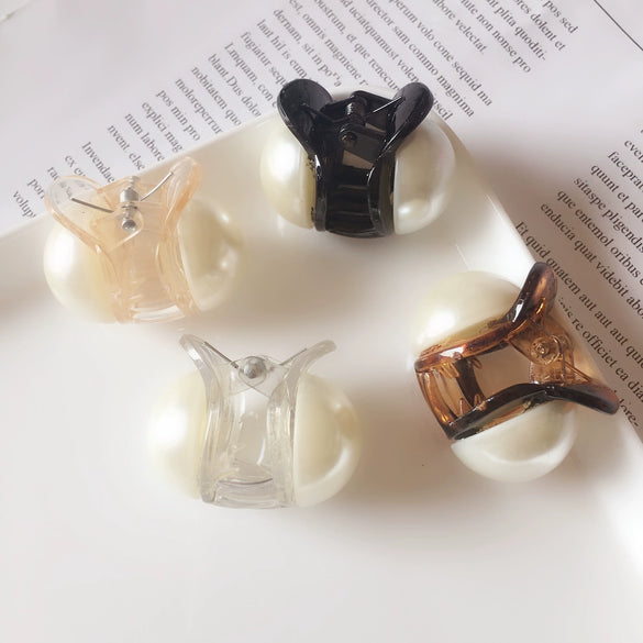 Women's Handmade Large Imitation Pearl Hair Claw Clip Elegant Statement Hair Accessory